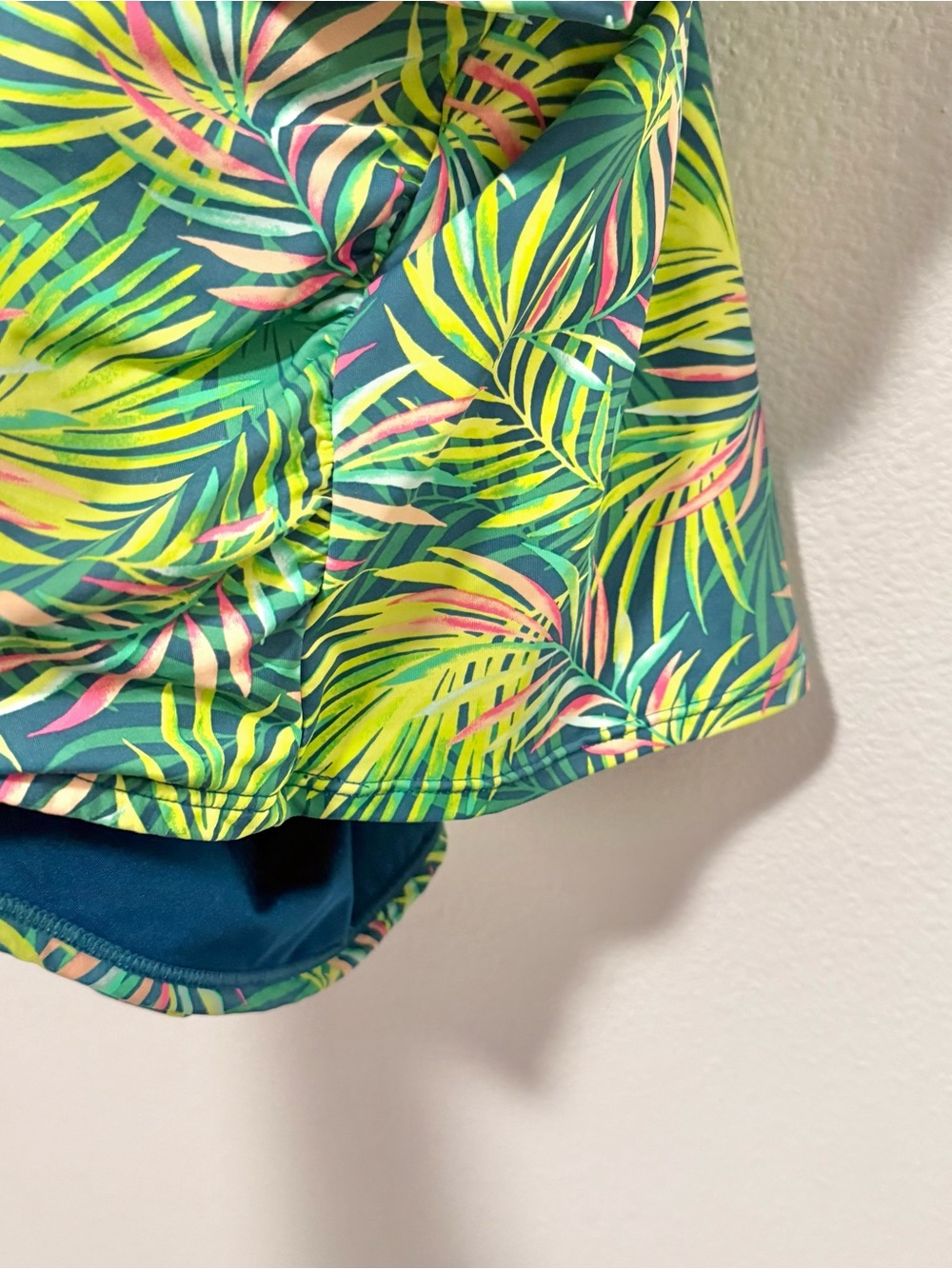 Lands' End Plus Size V-Neck Wrap Underwire Tankini Swimsuit Top Adjustable 16D - Picture 3 of 8